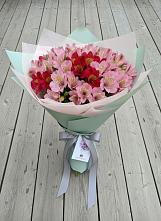 Букет цветов из:  Альстромерии в Дальнем Константиново