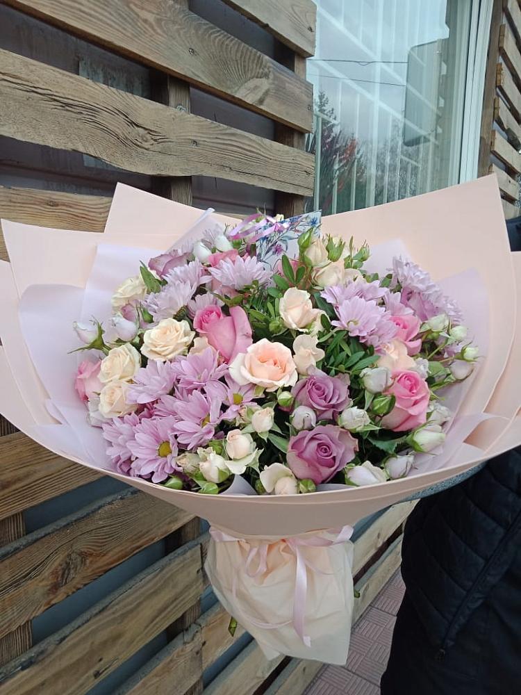 Букет цветов из: Розы и Хризантемы в Дальнем Константиново