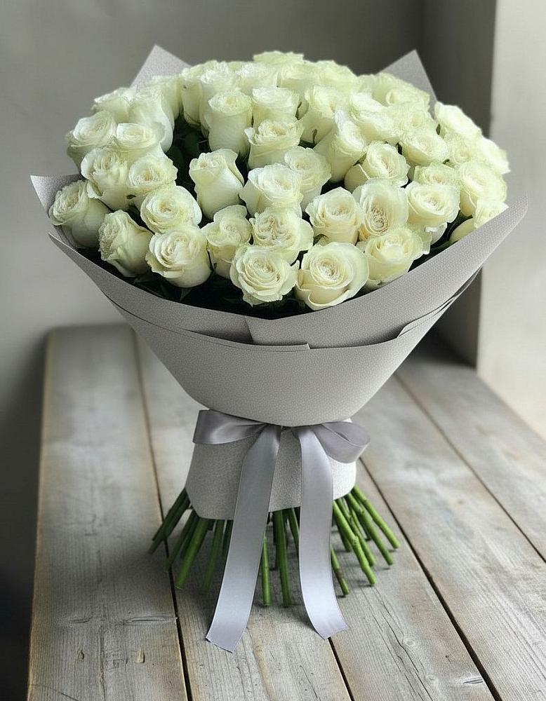 Букет 35 Белых роз в Дальнем Константиново