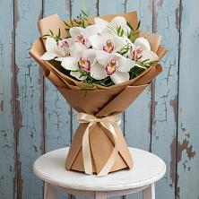 Букет цветов из:  Орхидеи и Розы в Дальнем Константиново
